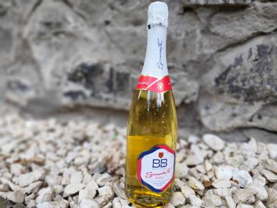 BB Spumante - édes fehér pezsgő 0.75l